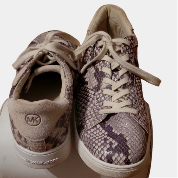 Michael Kors Keating Snake Print Lace-Up Platform Sneakers Size 7 - Picture 2 of 8
